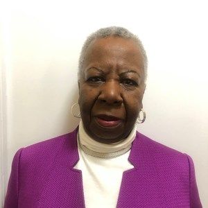 Meet your Posher, Evelyn